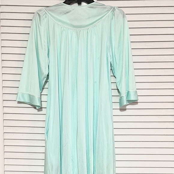Shadowline VINTAGE Robe - Green - Size small - Picture 2 of 2